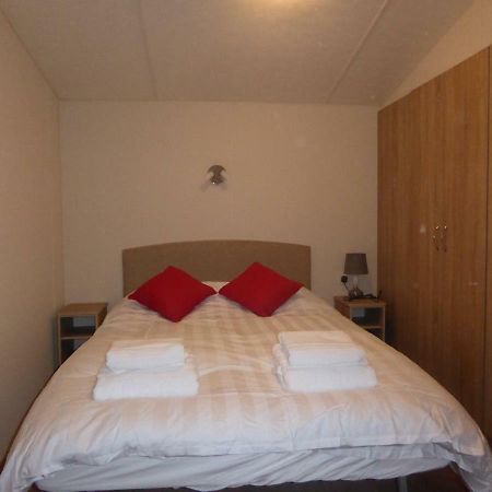 Lewis Lodge Перт Экстерьер фото
