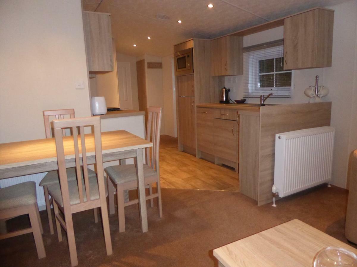 Lewis Lodge Перт Экстерьер фото